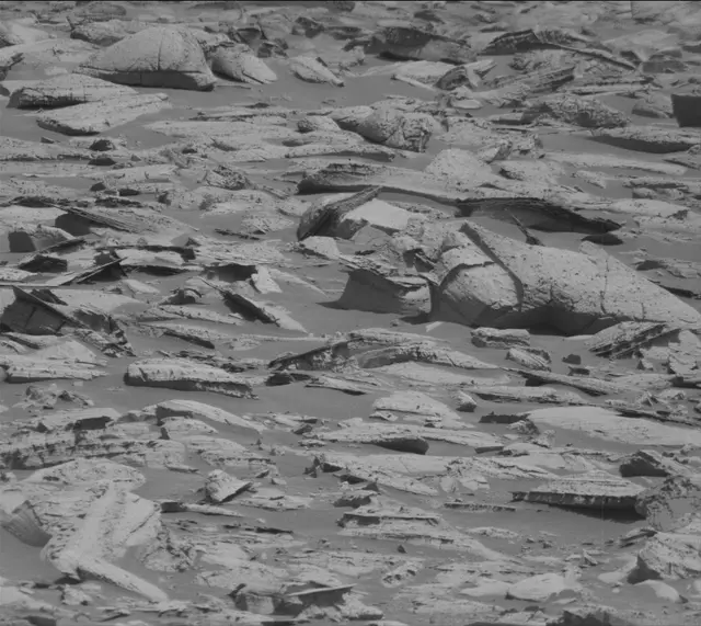 Sol 4102: Mast Camera (Mastcam)