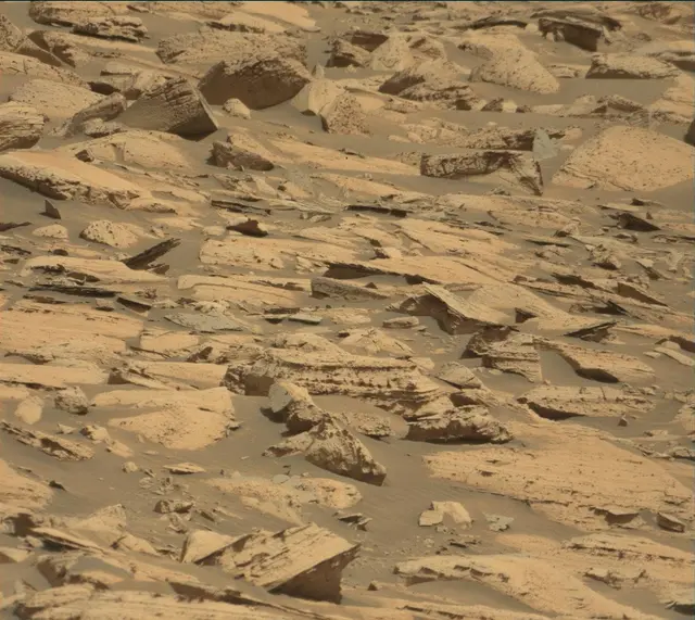 Sol 4102: Mast Camera (Mastcam)