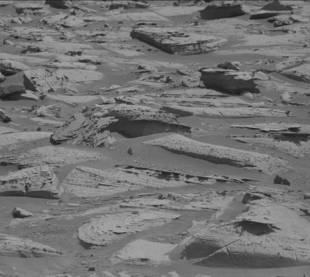 Sol 4102: Mast Camera (Mastcam)