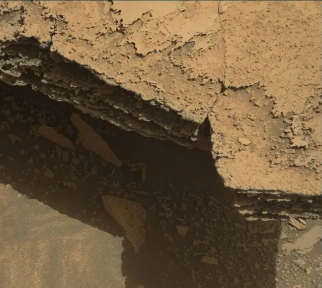 Sol 4102: Mast Camera (Mastcam)