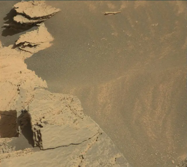 Sol 4102: Mast Camera (Mastcam)