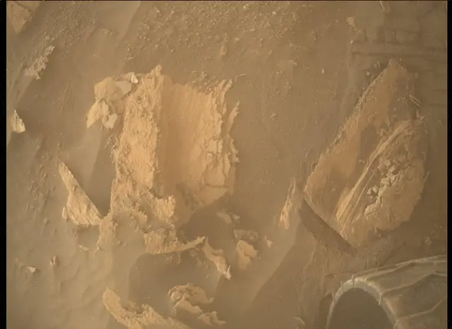 Sol 4102: Mars Descent Imager (MARDI)