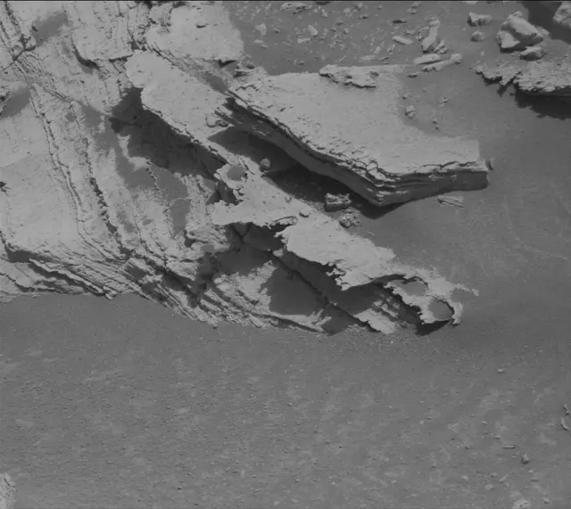 Sol 4104: Mast Camera (Mastcam)