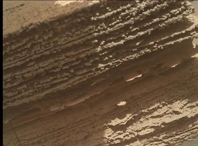 Sol 4105: Mars Hand Lens Imager (MAHLI)