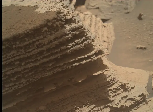 Sol 4105: Mars Hand Lens Imager (MAHLI)