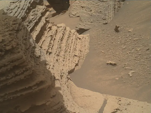 Sol 4106: Mars Hand Lens Imager (MAHLI)