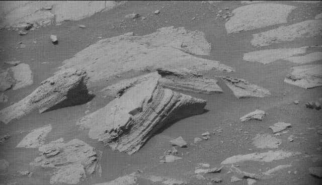 Sol 4112: Mast Camera (Mastcam)
