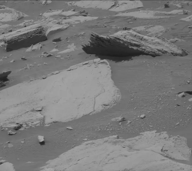 Sol 4112: Mast Camera (Mastcam)