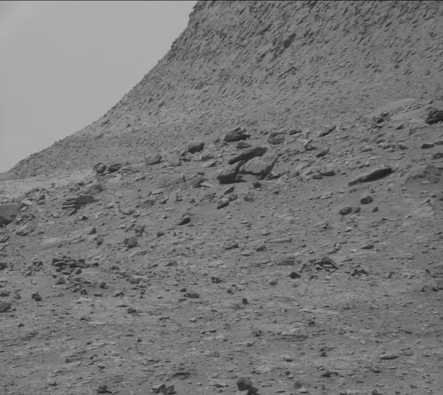 Sol 4112: Mast Camera (Mastcam)