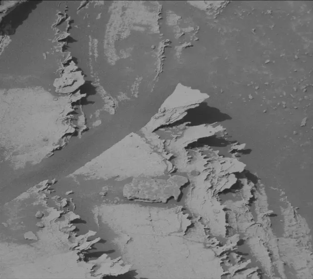 Sol 4113: Mast Camera (Mastcam)