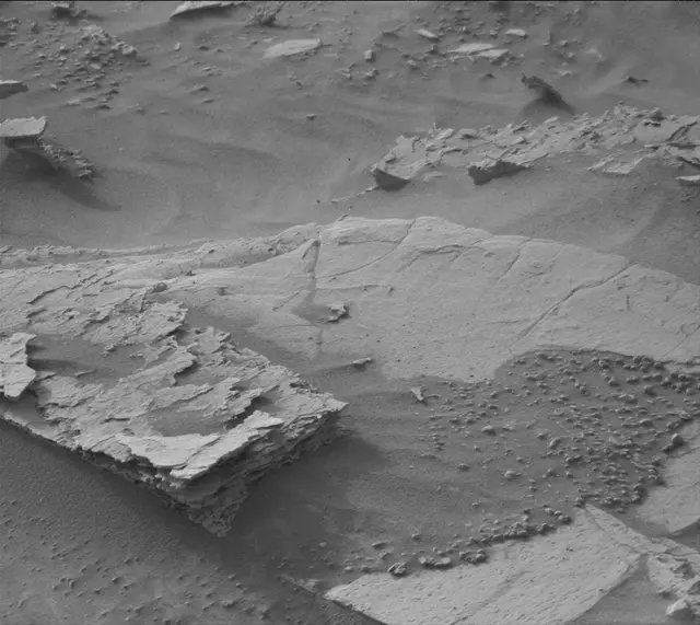 Sol 4116: Mast Camera (Mastcam)