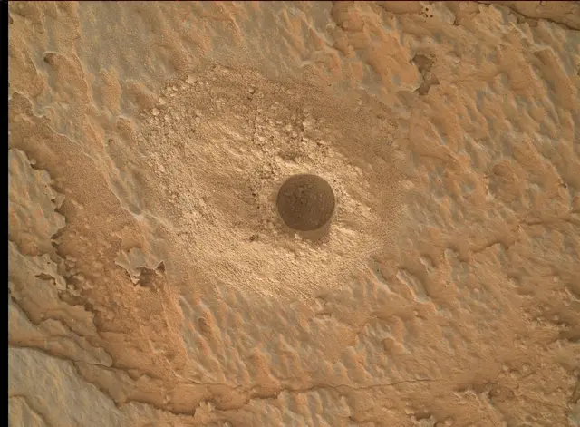 Sol 4116: Mars Hand Lens Imager (MAHLI)