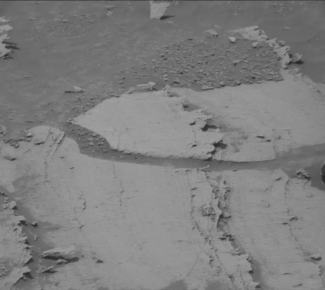 Sol 4117: Mast Camera (Mastcam)