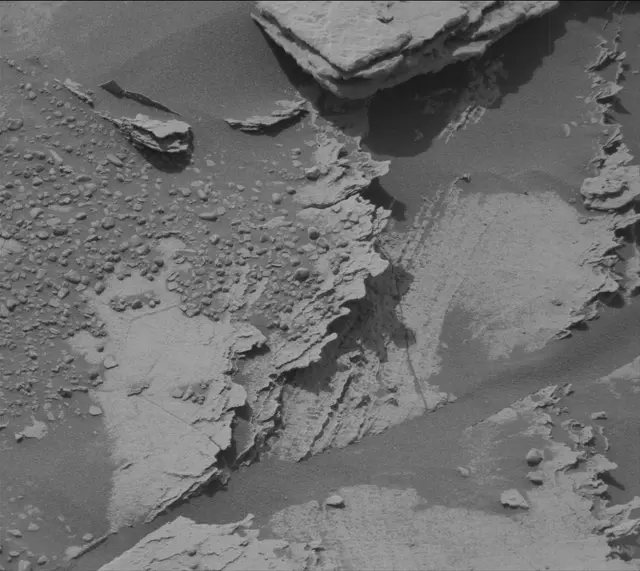 Sol 4117: Mast Camera (Mastcam)
