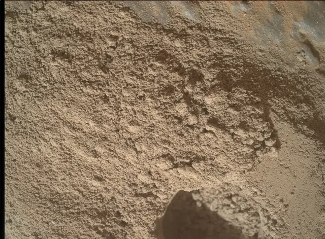 Sol 4117: Mars Hand Lens Imager (MAHLI)