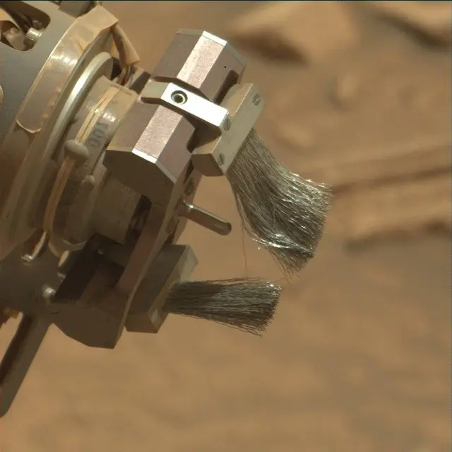 Sol 4118: Mast Camera (Mastcam)