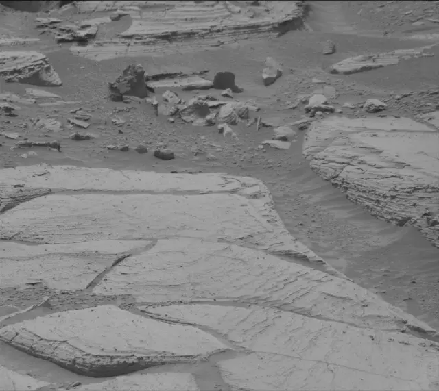 Sol 4121: Mast Camera (Mastcam)