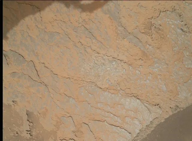 Sol 4123: Mars Hand Lens Imager (MAHLI)