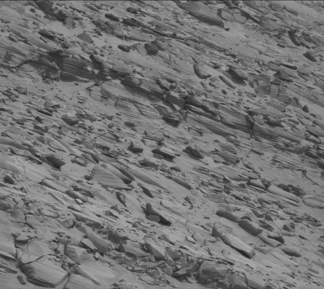 Sol 4124: Mast Camera (Mastcam)