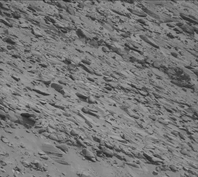 Sol 4124: Mast Camera (Mastcam)