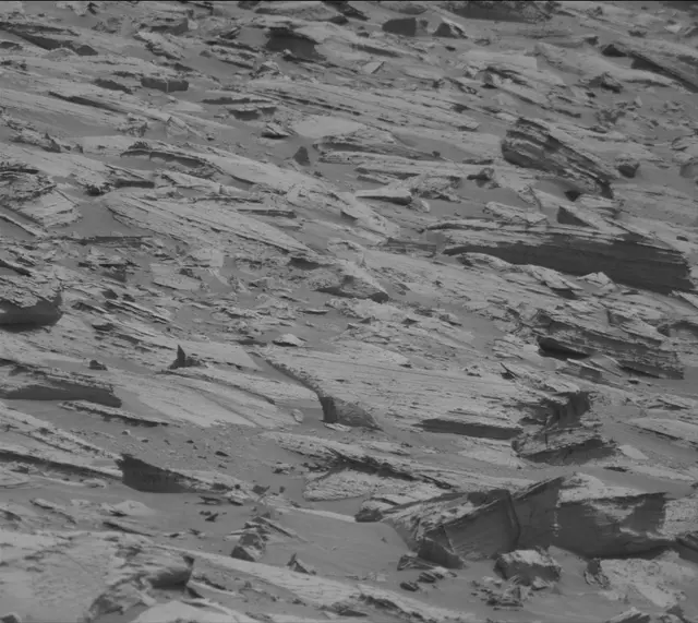 Sol 4124: Mast Camera (Mastcam)