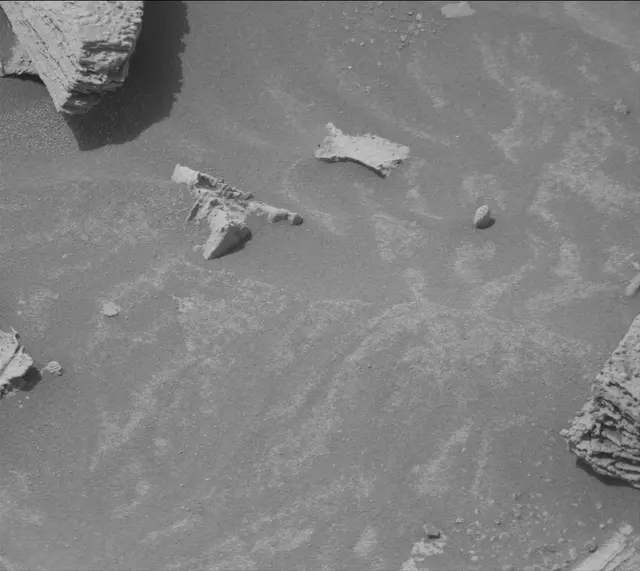 Sol 4127: Mast Camera (Mastcam)