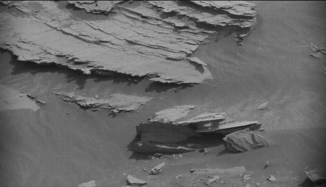 Sol 4128: Mast Camera (Mastcam)