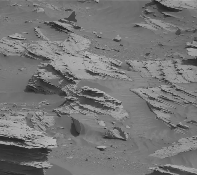 Sol 4128: Mast Camera (Mastcam)