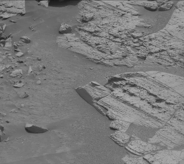 Sol 4128: Mast Camera (Mastcam)