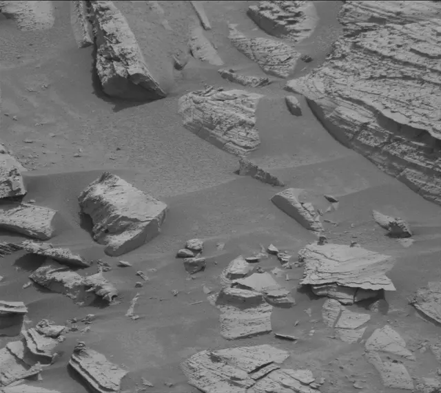 Sol 4128: Mast Camera (Mastcam)