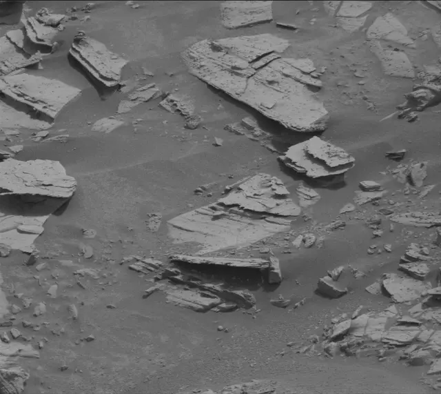 Sol 4128: Mast Camera (Mastcam)