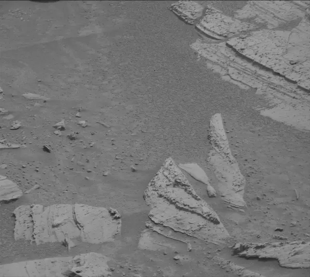 Sol 4128: Mast Camera (Mastcam)
