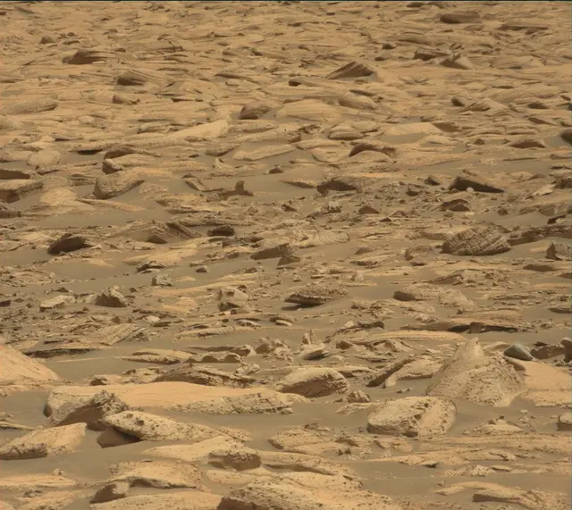 Sol 4128: Mast Camera (Mastcam)