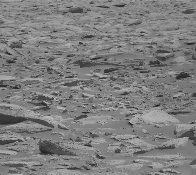 Sol 4128: Mast Camera (Mastcam)