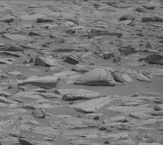Sol 4128: Mast Camera (Mastcam)