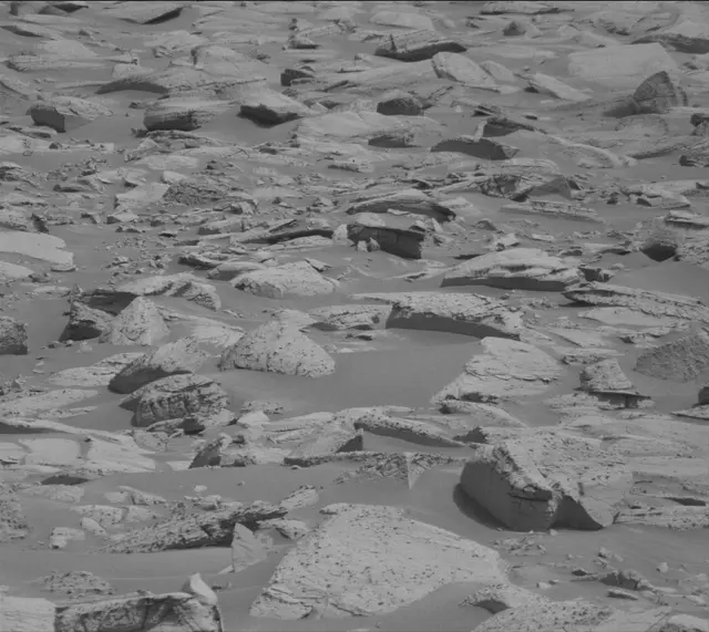 Sol 4128: Mast Camera (Mastcam)