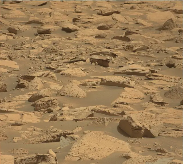 Sol 4128: Mast Camera (Mastcam)