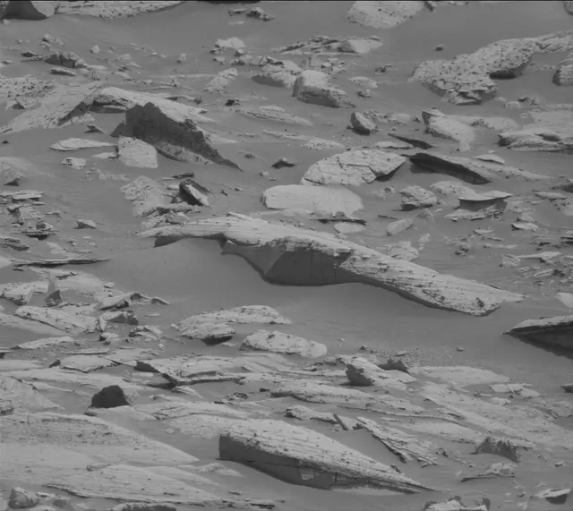 Sol 4128: Mast Camera (Mastcam)