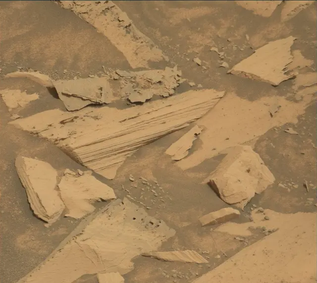 Sol 4128: Mast Camera (Mastcam)