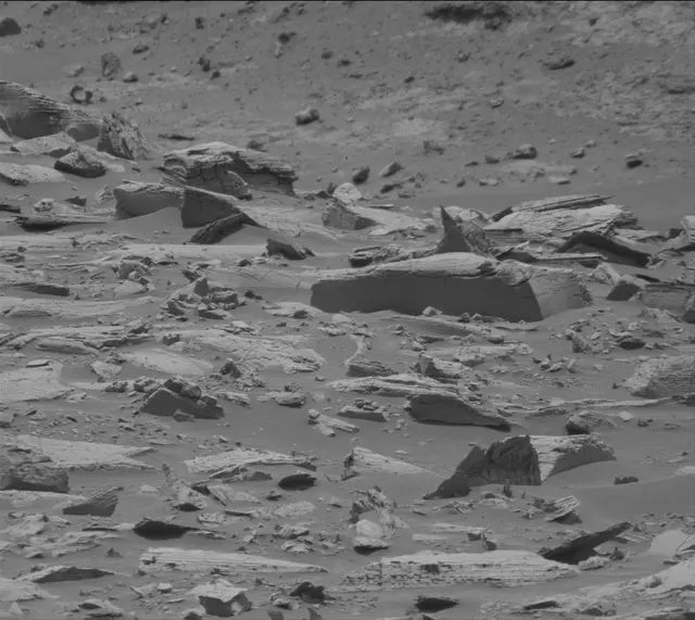 Sol 4130: Mast Camera (Mastcam)