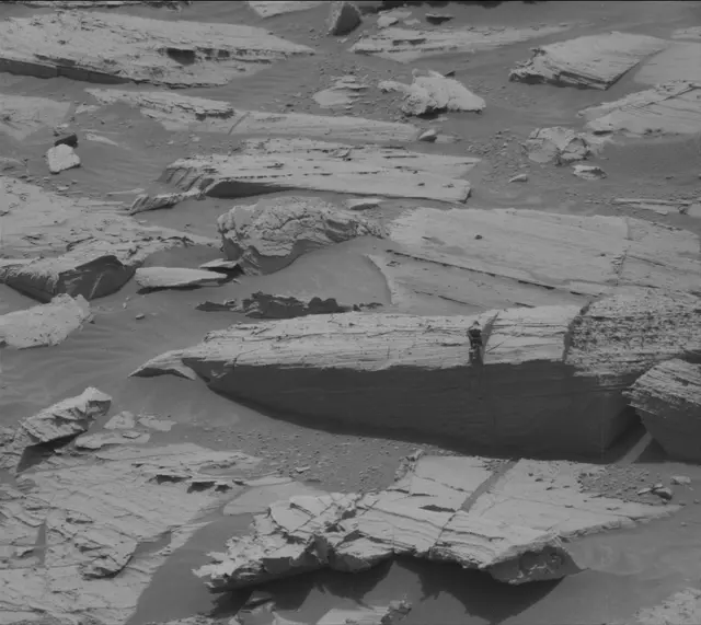 Sol 4130: Mast Camera (Mastcam)