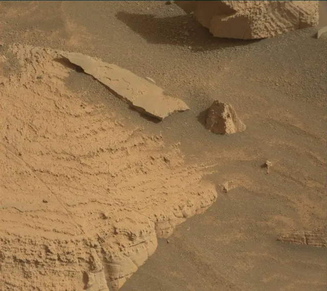 Sol 4130: Mast Camera (Mastcam)