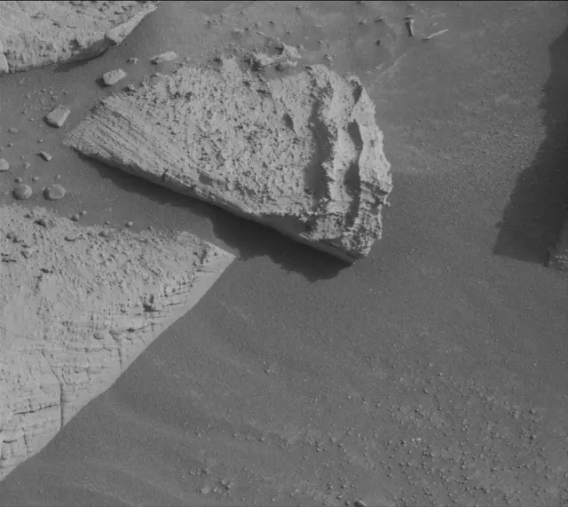 Sol 4130: Mast Camera (Mastcam)