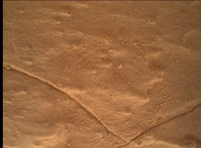 Sol 4130: Mars Hand Lens Imager (MAHLI)