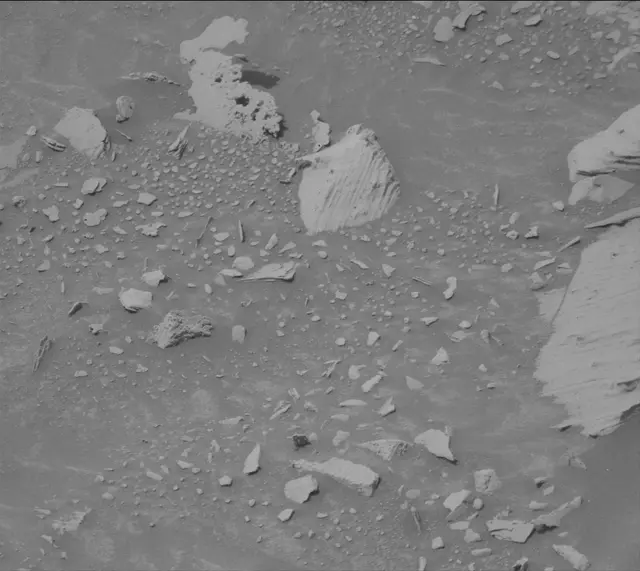 Sol 4132: Mast Camera (Mastcam)