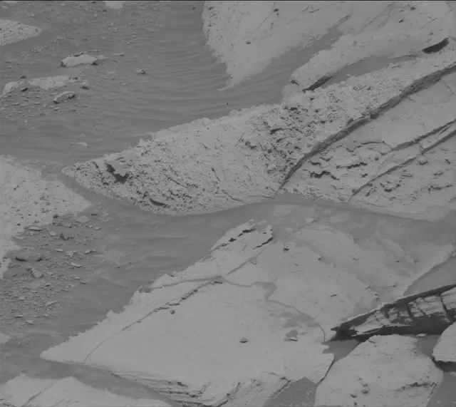 Sol 4132: Mast Camera (Mastcam)