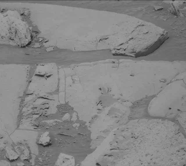Sol 4132: Mast Camera (Mastcam)
