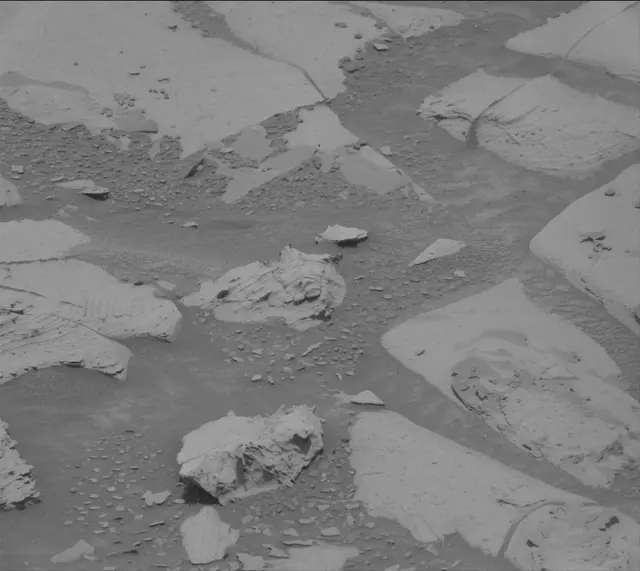 Sol 4132: Mast Camera (Mastcam)