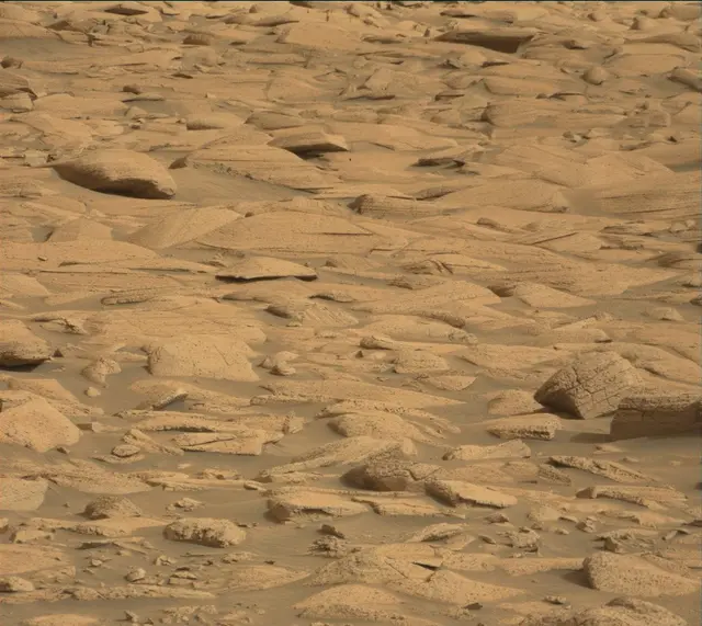 Sol 4132: Mast Camera (Mastcam)