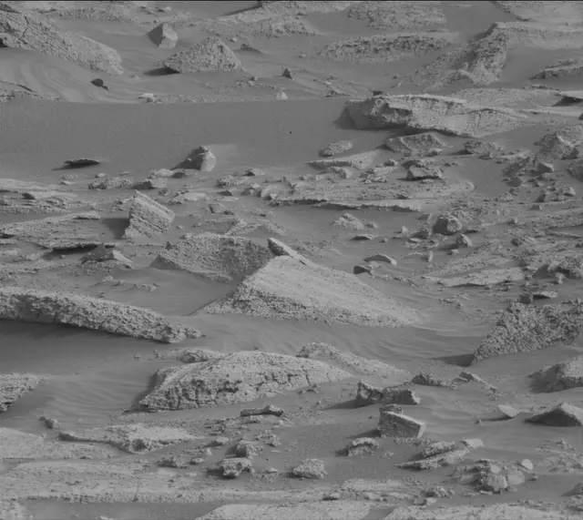 Sol 4132: Mast Camera (Mastcam)